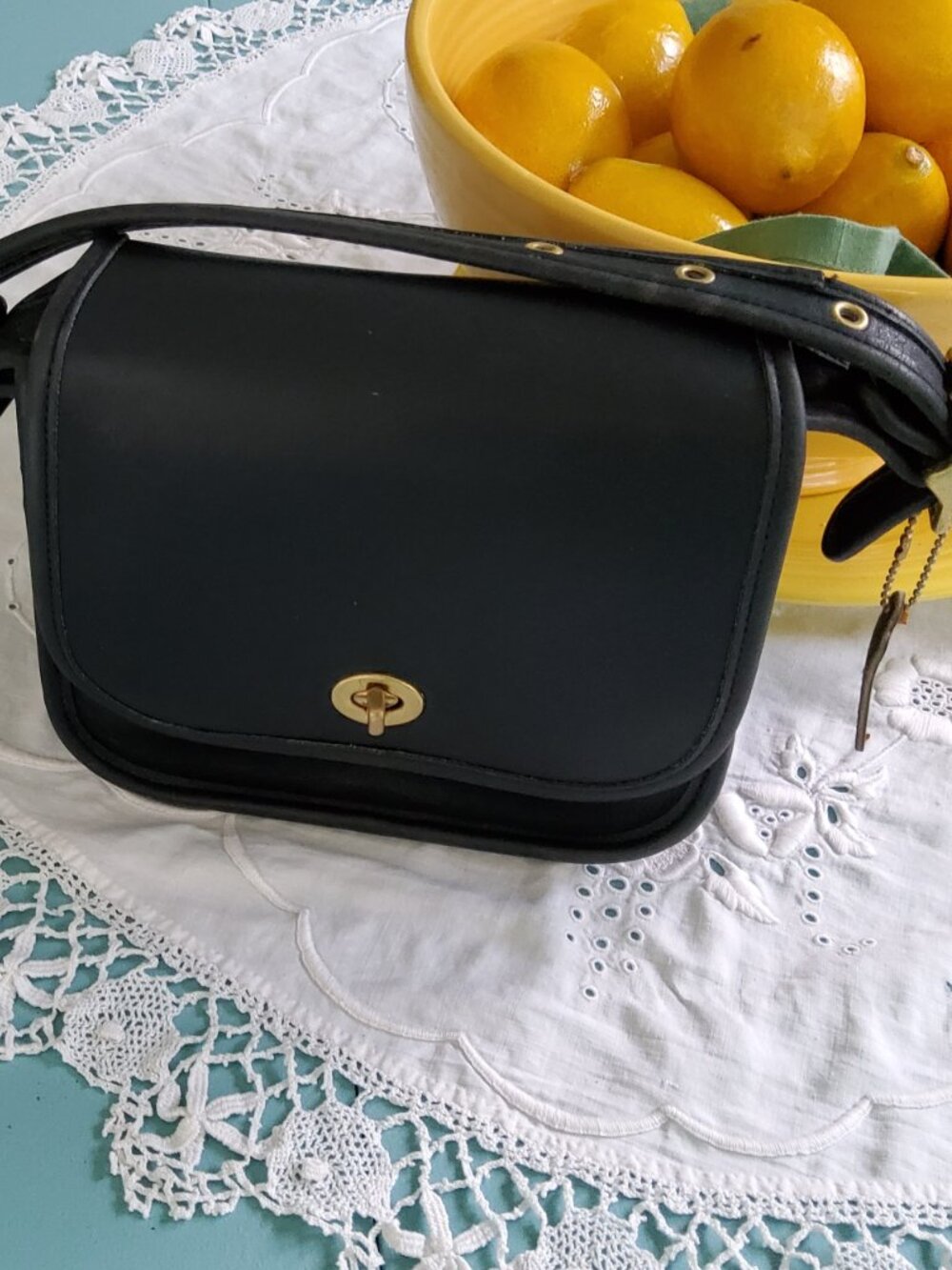 Vintage Coach Small Legacy Flap in Black 9965 + Hangatg